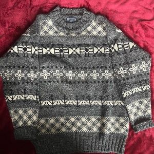 Burberrys Vintage Wool Sweater Mens M